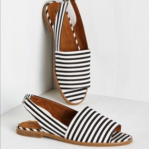 Free people/bc sandal